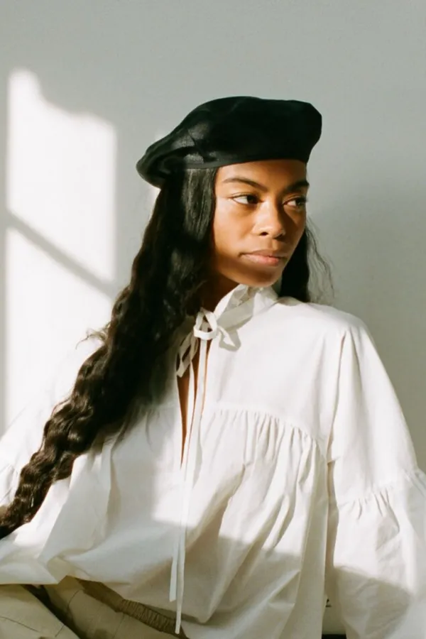 Accessories>A Bronze Age Bon Bon Hat Black Organza