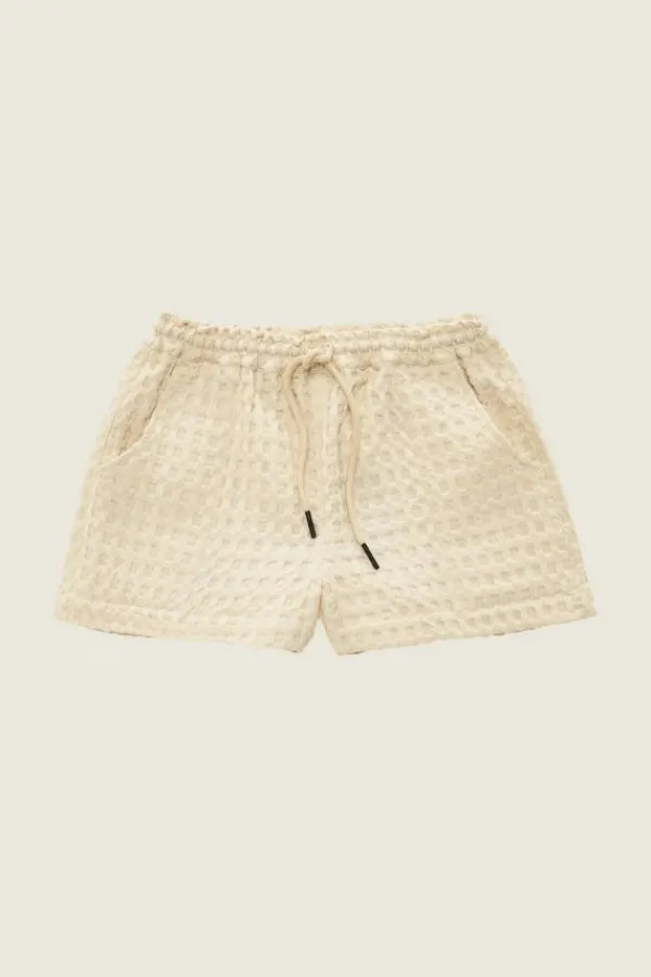 Bottoms><noscript><img width=