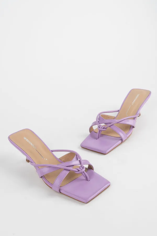 Shoes>Intentionally Blank Eli Patent Leather Sandal | Lavender