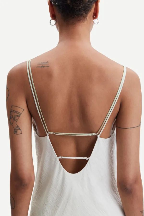 Dresses><noscript><img width=