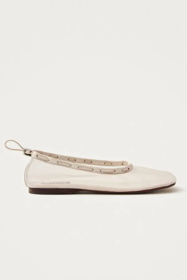Shoes>Alohas Gill Mesh Ballet Flats | White