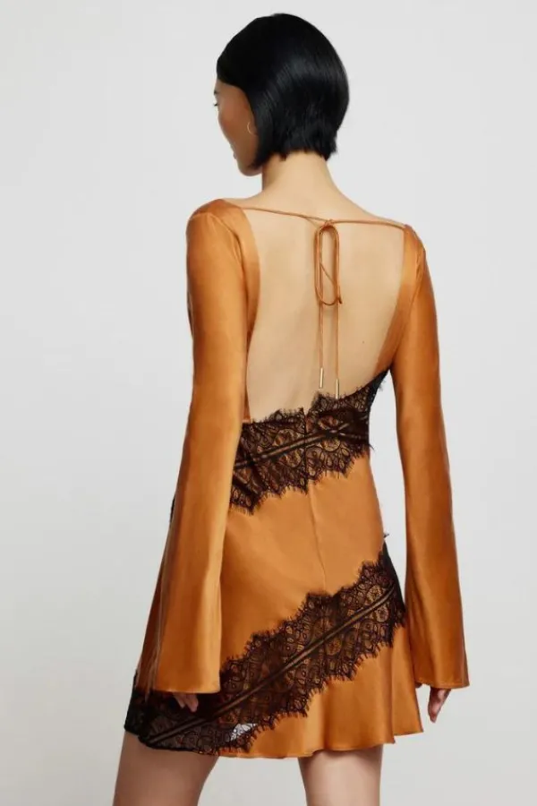 Dresses><noscript><img width=