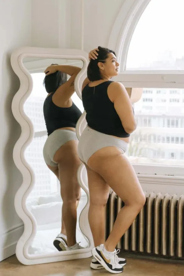 Lingerie><noscript><img width=