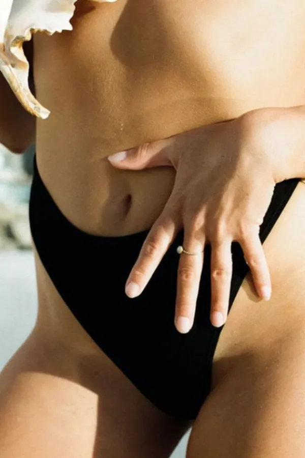 Lingerie>Huha High Rise Thong | Black