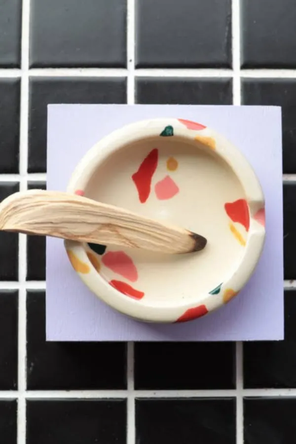 Home>Nightshift Ceramics J Tray | Poppy