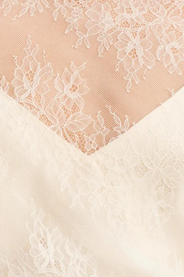 Ready-to-wear Whites|Tops><noscript><img width=