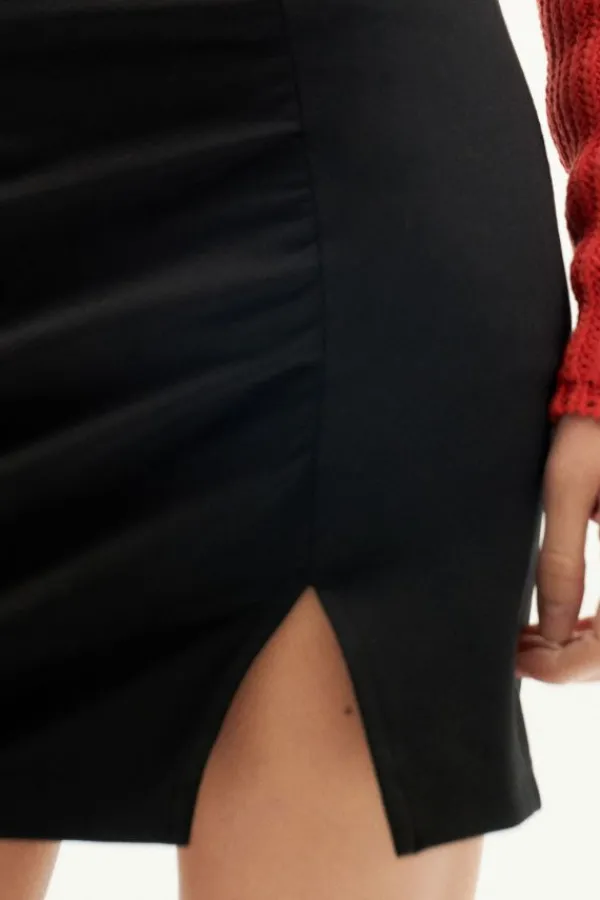 Bottoms><noscript><img width=