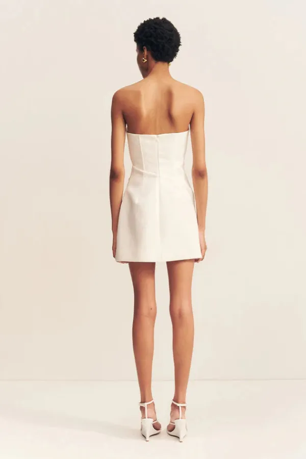 Ready-to-wear Whites><noscript><img width=