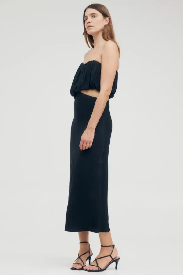 Dresses><noscript><img width=