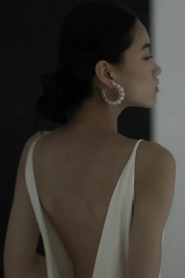 Bridal Accessories|Jewelry>A. B. Ellie Small Devin Hoops